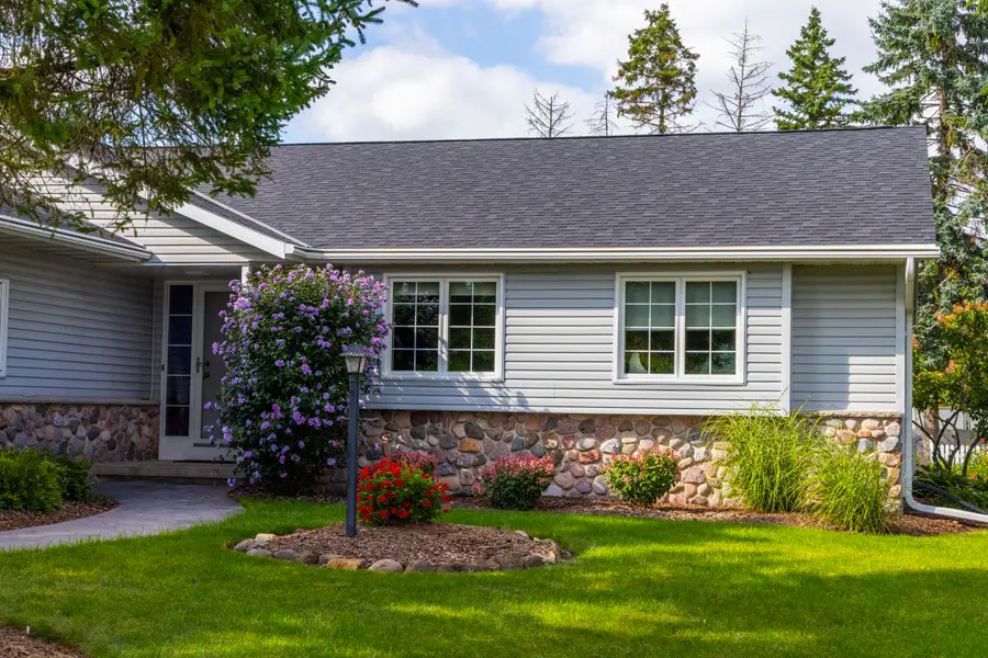 306 W Leonard St, Watertown, WI 53098 - Image #3