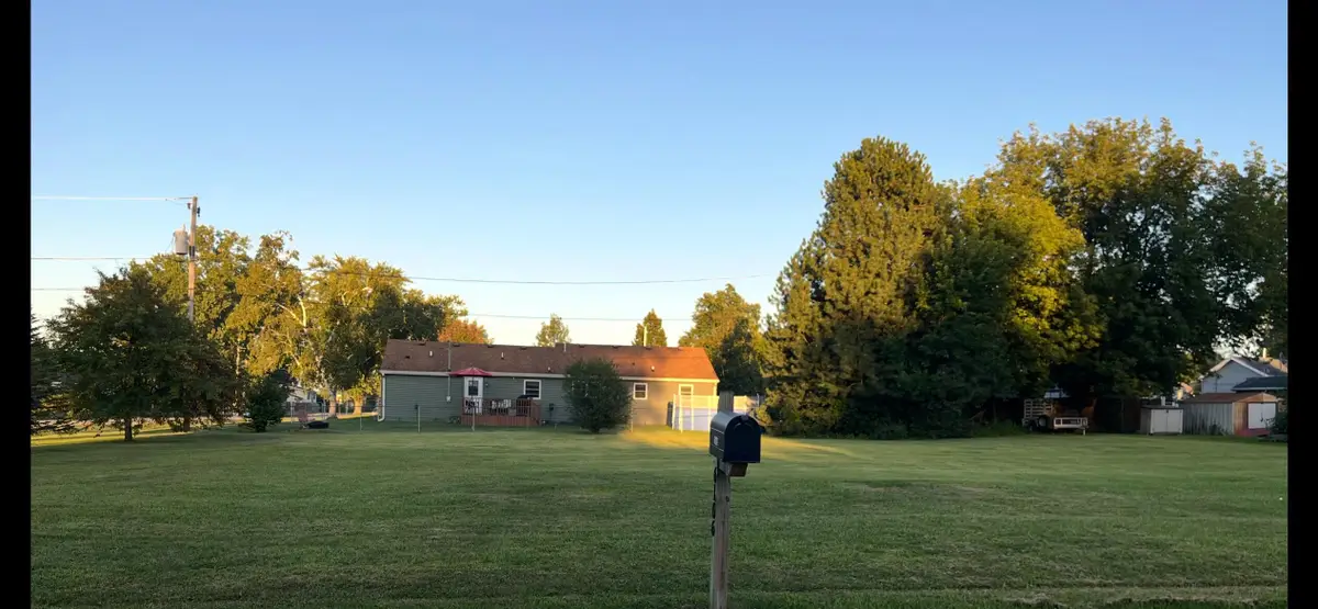 6117 246th Ave, Paddock Lake, WI 53168 - Image #1