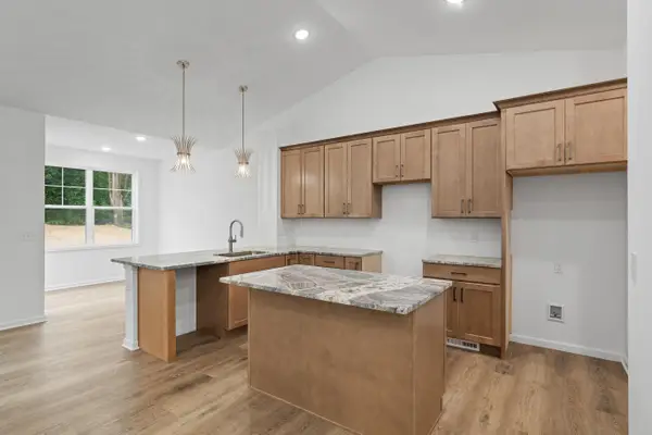 1575 Meadowview Ct, Whitewater, WI 53190