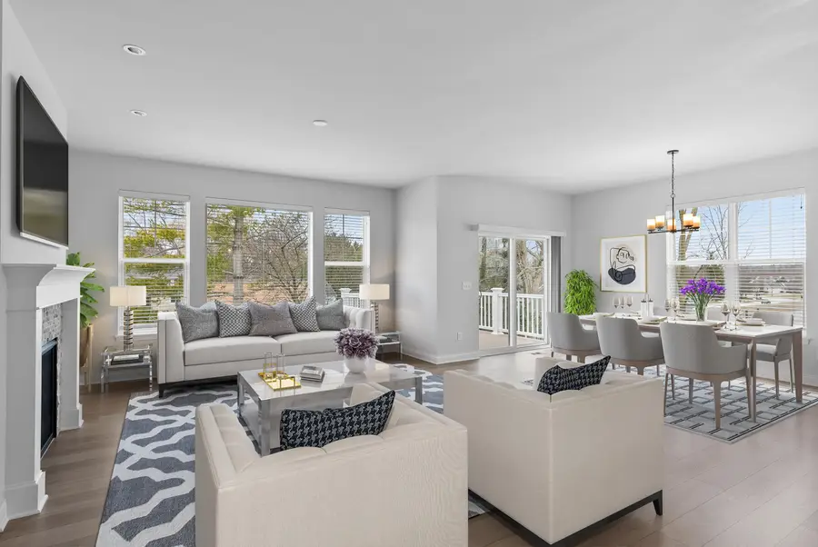 394 Sandy Cir, Pewaukee, WI 53072 - Image #3