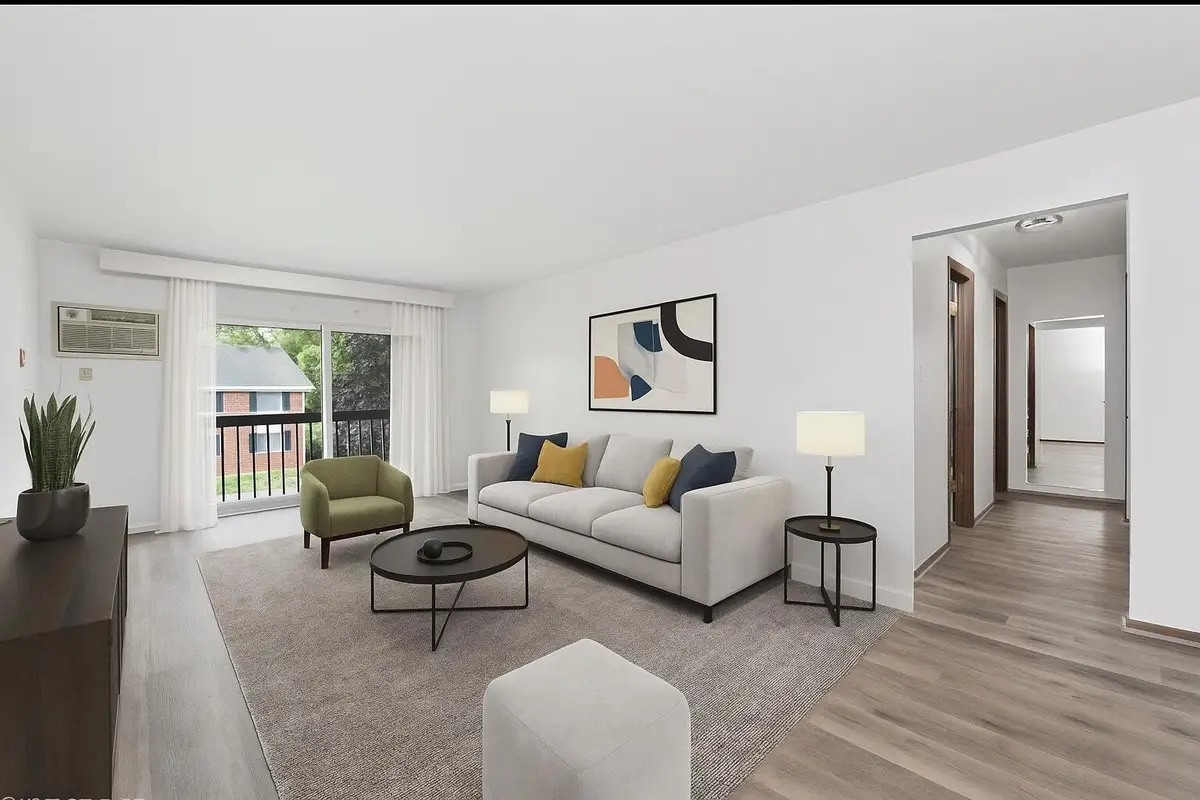 1270 Wisconsin St, Lake Geneva, WI 53147 - Image #1