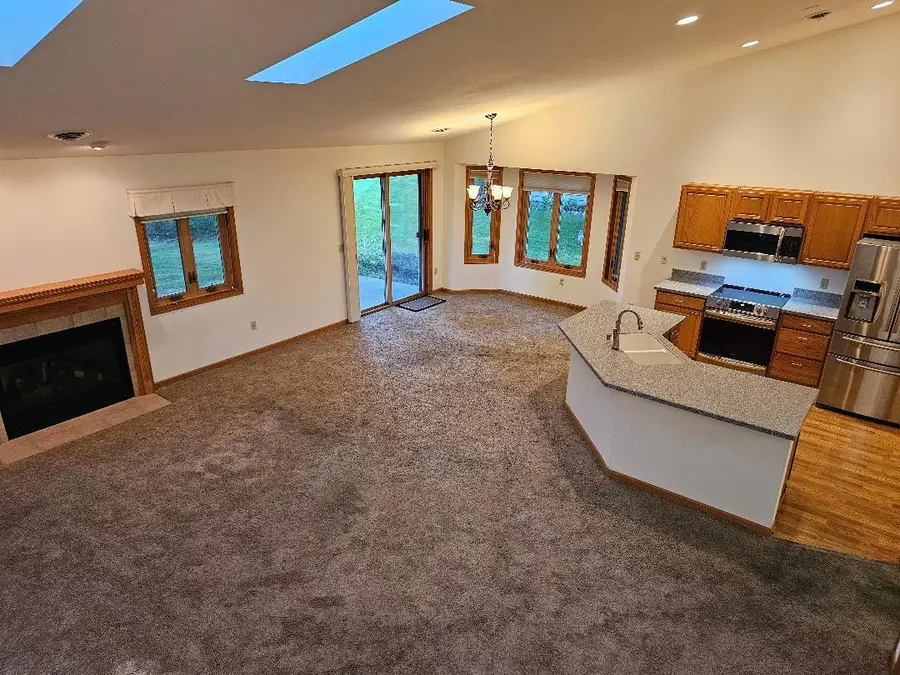 353 Quail Point Dr, Mount Pleasant, WI 53406 - Image #2