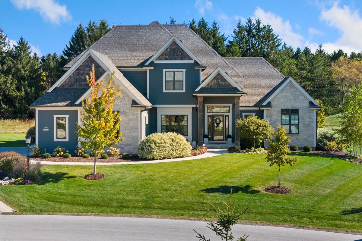 N56W27147 Crispin Ct, Lisbon, WI 53089 - Image #1