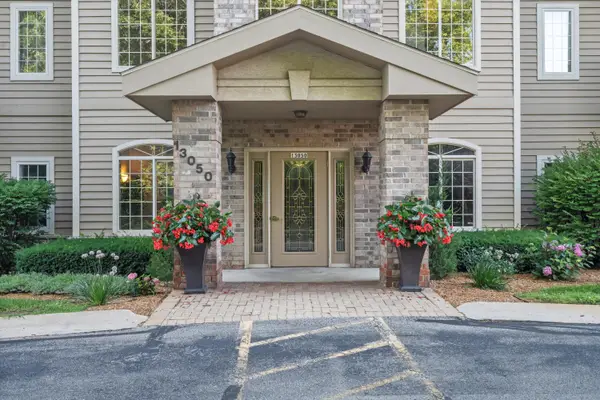 13050 W Bluemound Rd, Elm Grove, WI 53122