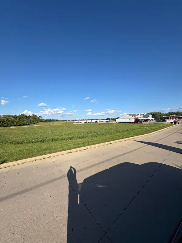 Lt1 South Rd, Genoa City, WI 53128
