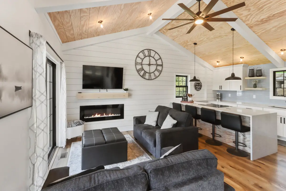 W2186 Wilmers Grove Rd, East Troy, WI 53120 - Image #1