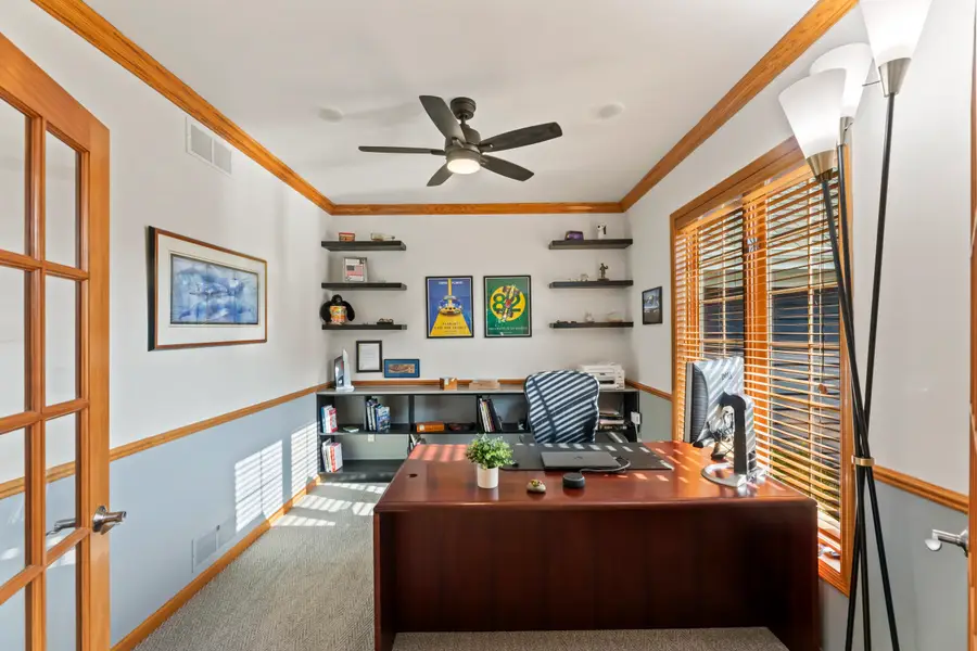 628 Sedge Meadow Ct, Summit, WI 53066 - Image #3