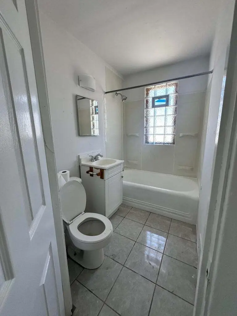 5241 N 31st St, Milwaukee, WI 53209 - Image #2