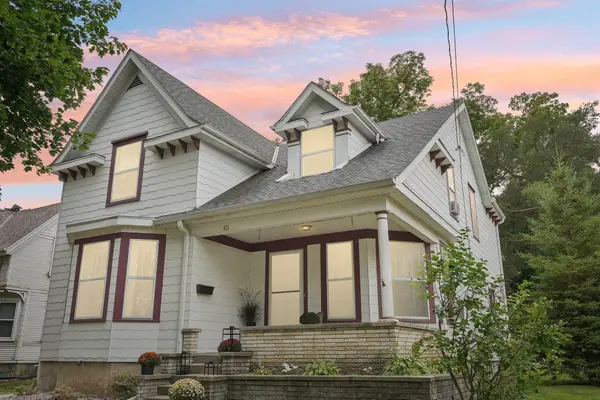 41 Grand Ave, Hartford, WI 53027