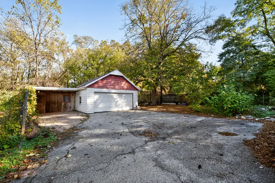 550 W Oakwood Rd, Oak Creek, WI 53154 - Image #3