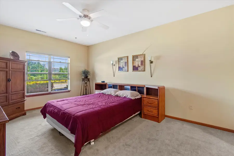 3053 W Drexel Ave, Franklin, WI 53132 - Image #2