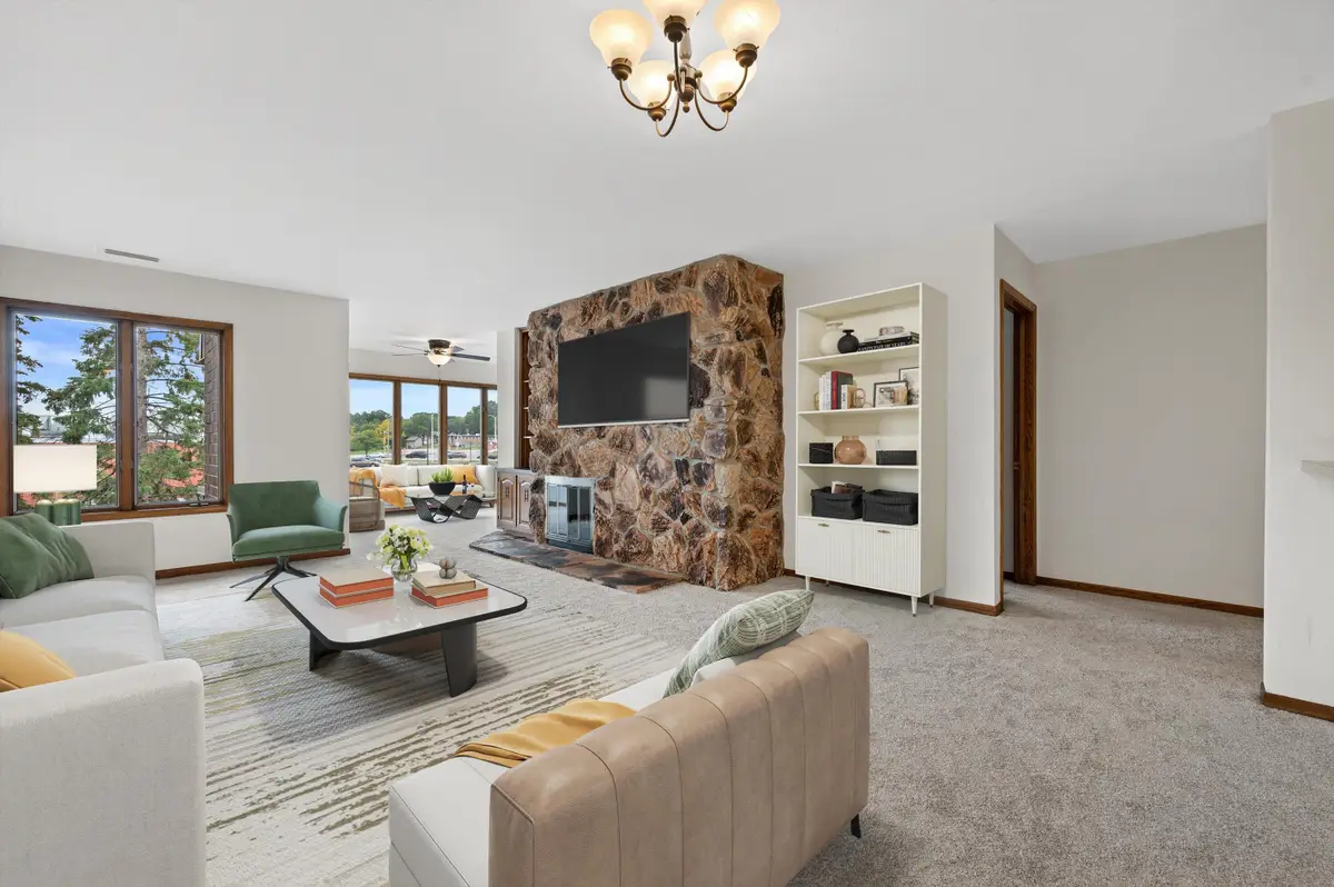 N84W15750 Ridge Rd, Menomonee Falls, WI 53051 - Image #1