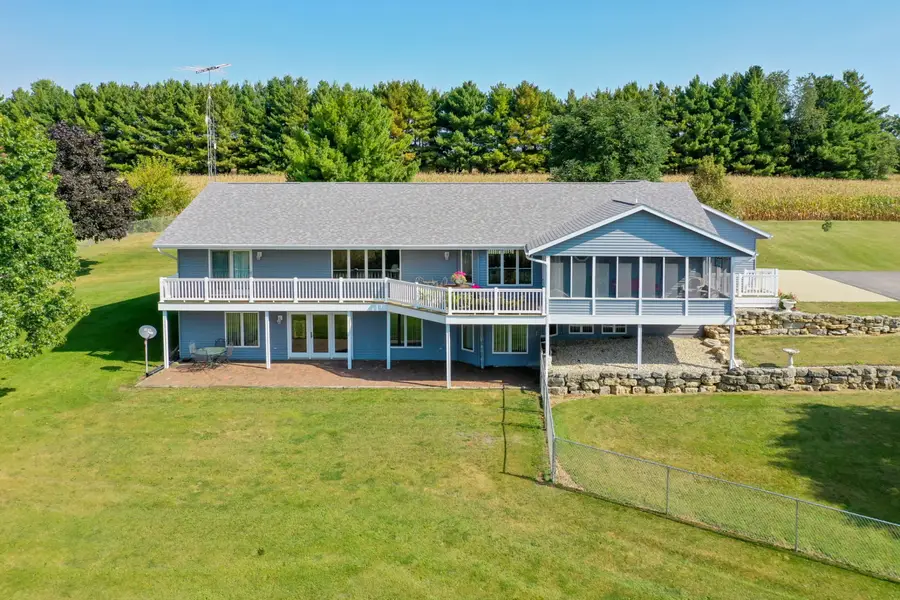 9702 W State Road 81, Newark, WI 53511 - #2