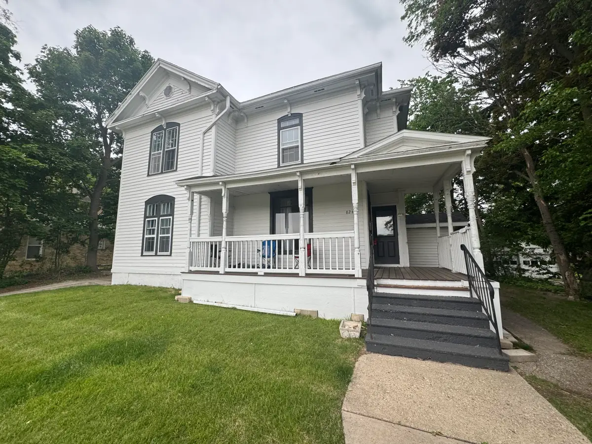 824 W Conger St, Whitewater, WI 53190 - Image #1