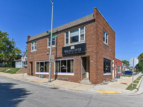 9000 W Greenfield Ave, West Allis, WI 53214