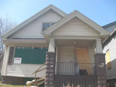 2553 N 35th St, Milwaukee, WI 53210 - Image #1