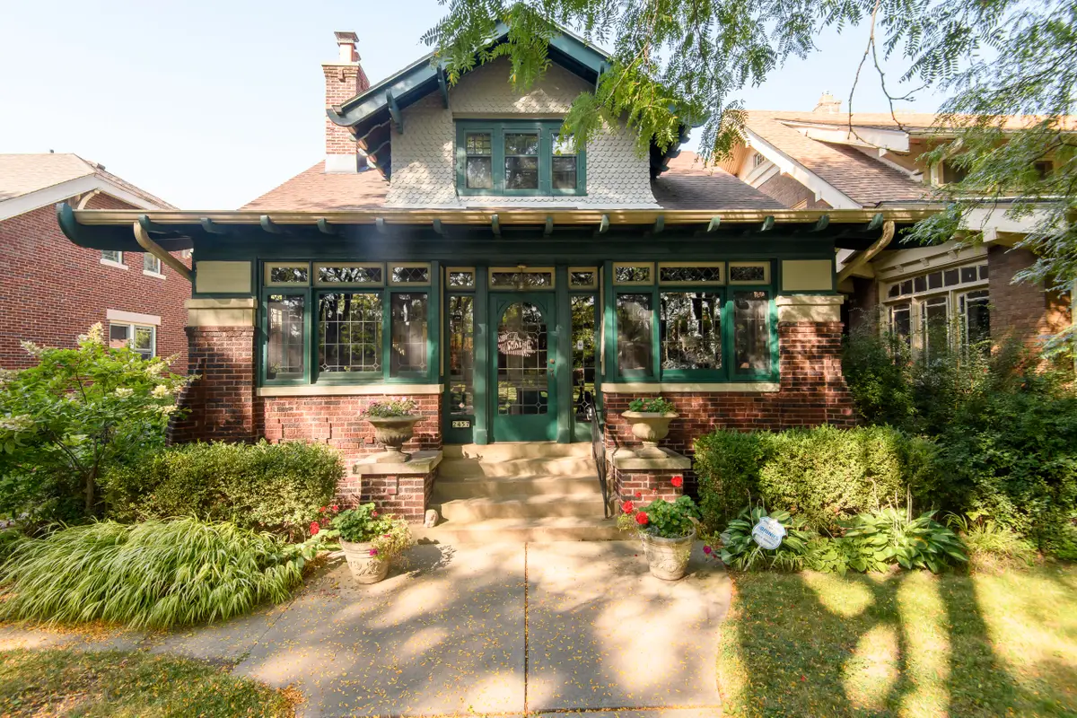 2457 N Grant Blvd, Milwaukee, WI 53210 - #1