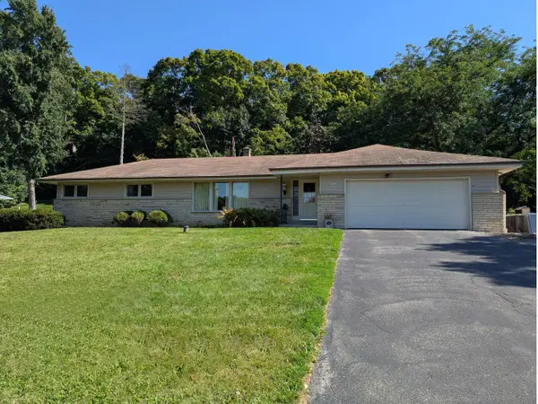 4612 S Shore Ave, Polk, WI 53086