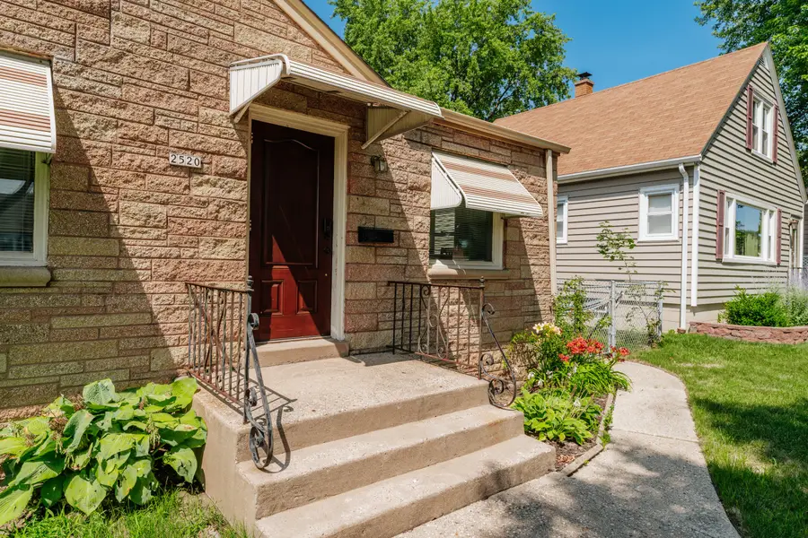 2520 W Morgan Ave, Milwaukee, WI 53221 - Image #3
