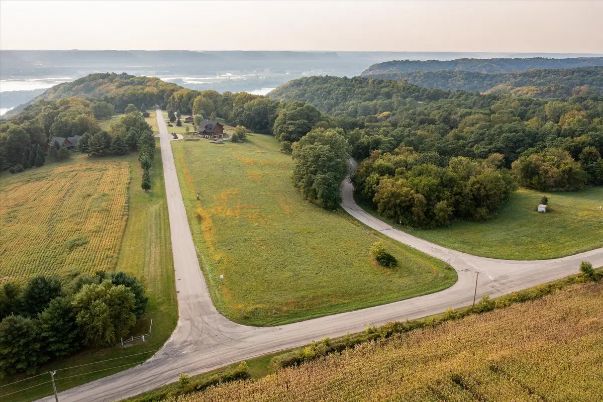 0 Desoto Bluffs Dr, Freeman, WI 54624 - Image #1