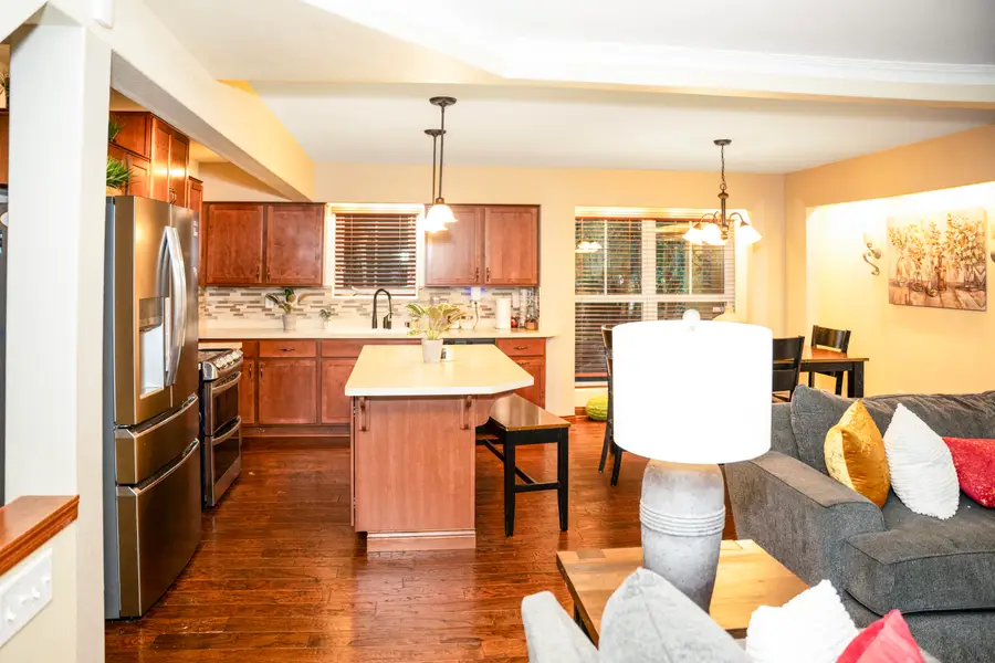 9304 W Mt. Zion Dr, Milwaukee, WI 53224 - Image #3