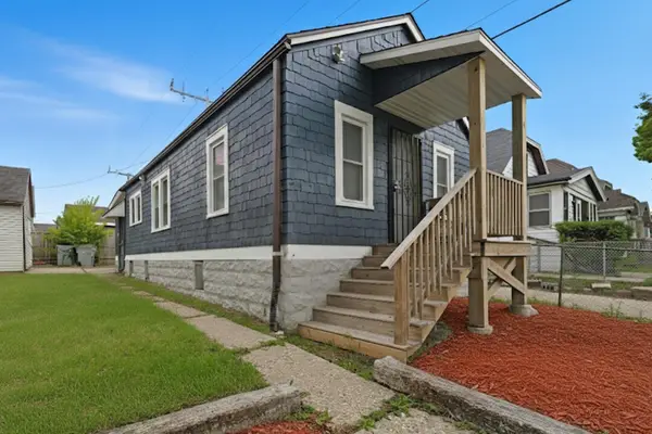 4813 N 36th St, Milwaukee, WI 53209