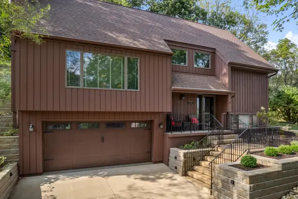 368 Dresser Dr, Winona, MN 55987