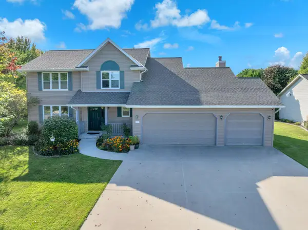 N6188 Shadybrook Ln, Sheboygan, WI 53083