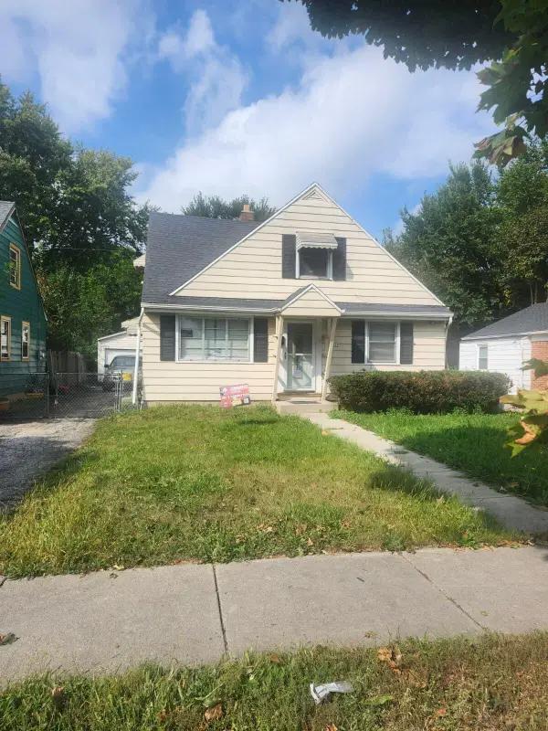 4609 N Sherman Blvd, Milwaukee, WI 53209