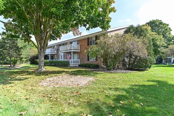 157 Linden Ln, Thiensville, WI 53092