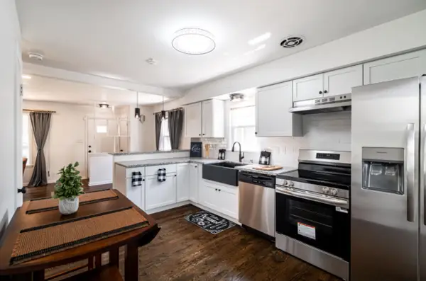 4731 N 78th Ct, Milwaukee, WI 53218