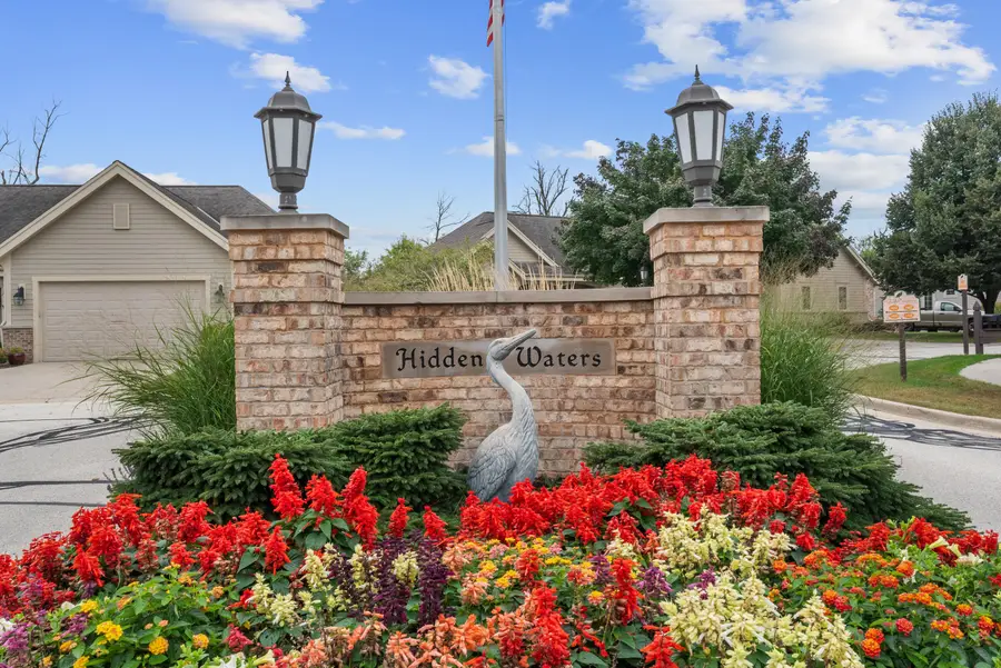 1444 Hidden Waters Cir, West Bend, WI 53095 - Image #2