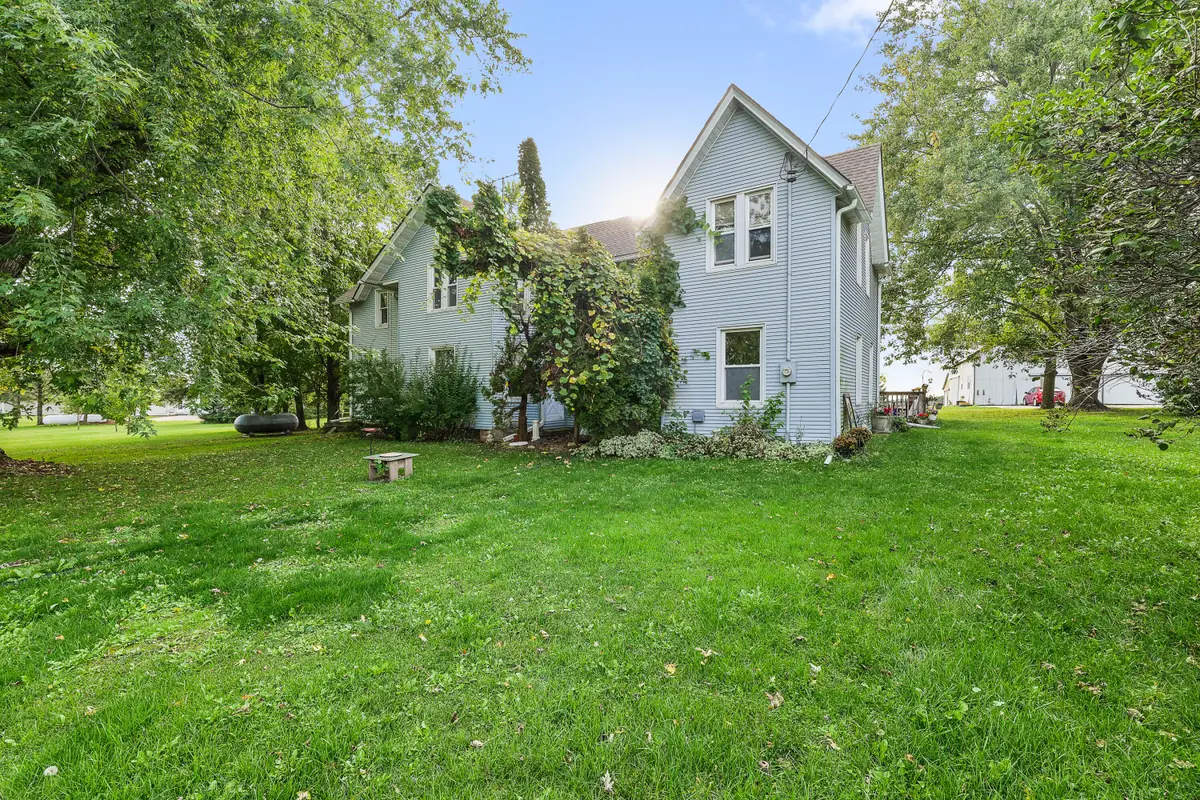 N10035 N Bluemound Rd, Lomira Town, WI 53050 - Image #1