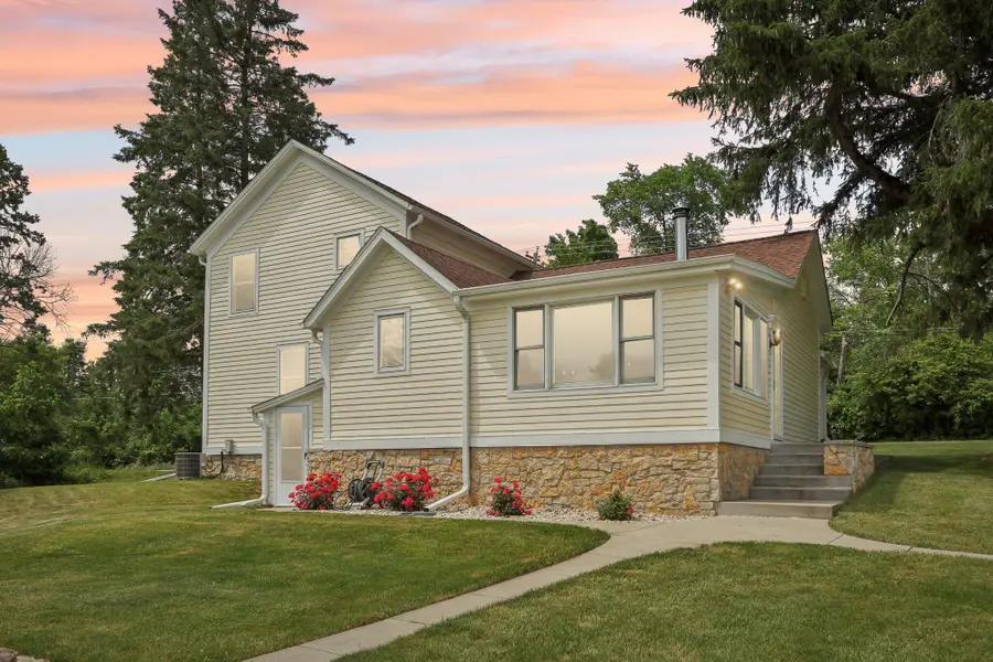 N64W20755 Mill Rd, Menomonee Falls, WI 53051 - Image #2