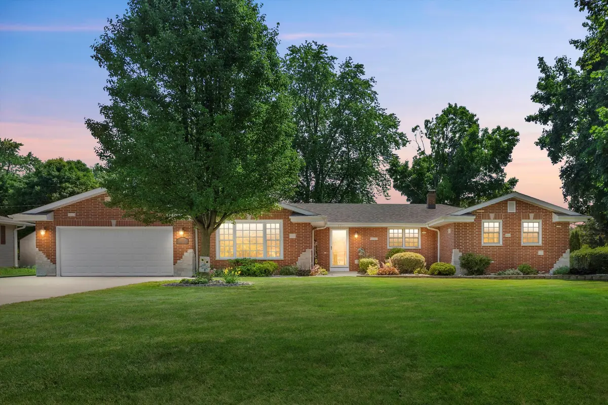 1311 Highview Ave, Union Grove, WI 53182 - Image #1