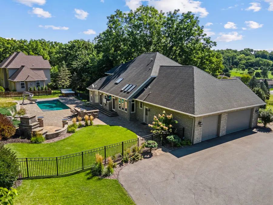 1803 Ironwood Pl, Onalaska, WI 54650 - #2