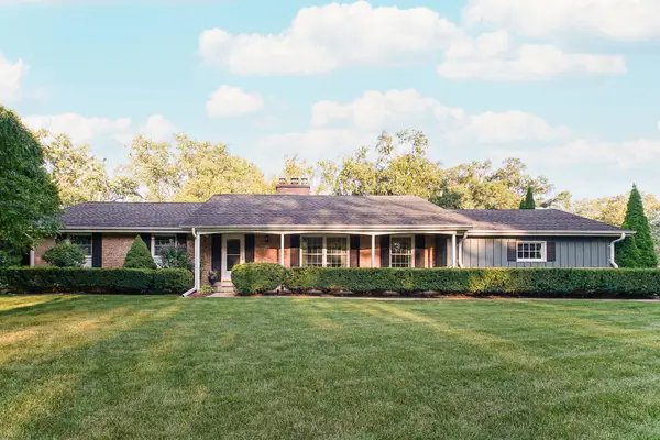 8160 N 37th St, Brown Deer, WI 53209