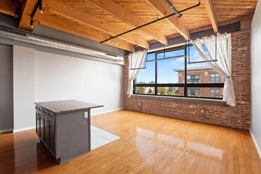 234 E Reservoir Ave, Milwaukee, WI 53212 - Image #2