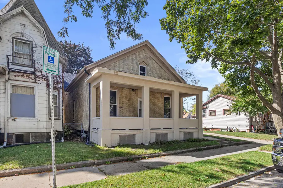 1324 Villa St, Racine, WI 53403 - Image #2