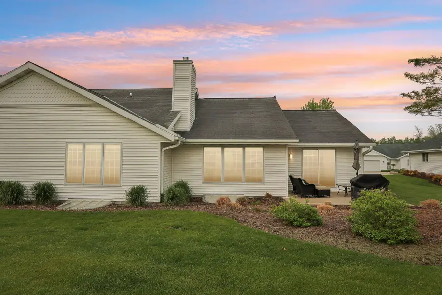 522 Otto Way, Elkhart Lake, WI 53020 - Image #2