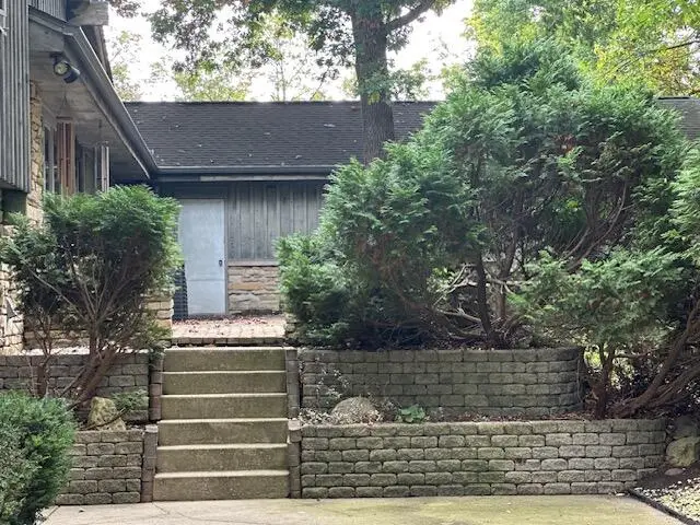 N71W26633 White Oak Dr, Lisbon, WI 53089 - Image #3