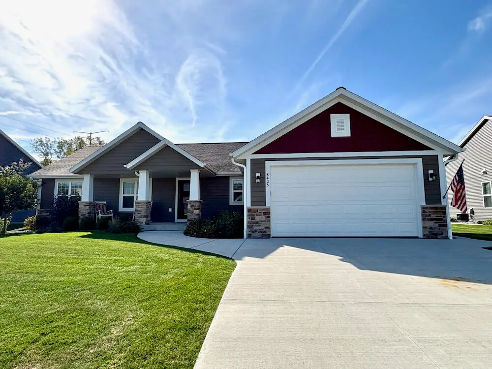 8425 Westminster Dr, Sturtevant, WI 53177 - Image #1