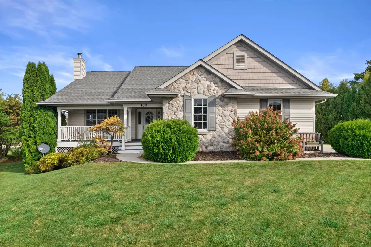 400 Hidden Meadow Dr, Glenbeulah, WI 53023 - #1