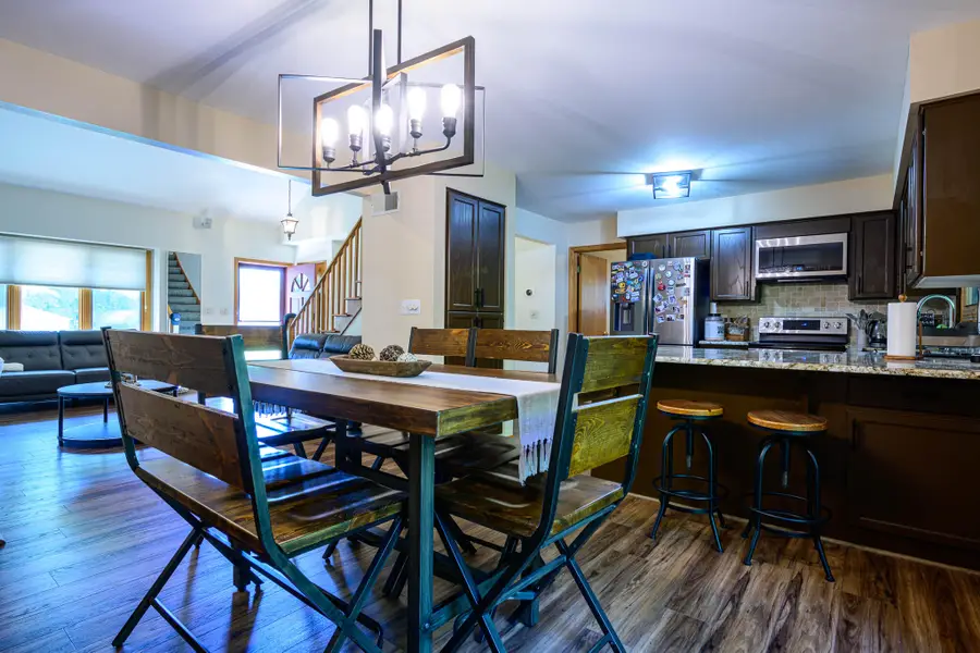 9015 S 84th St, Franklin, WI 53132 - Image #3