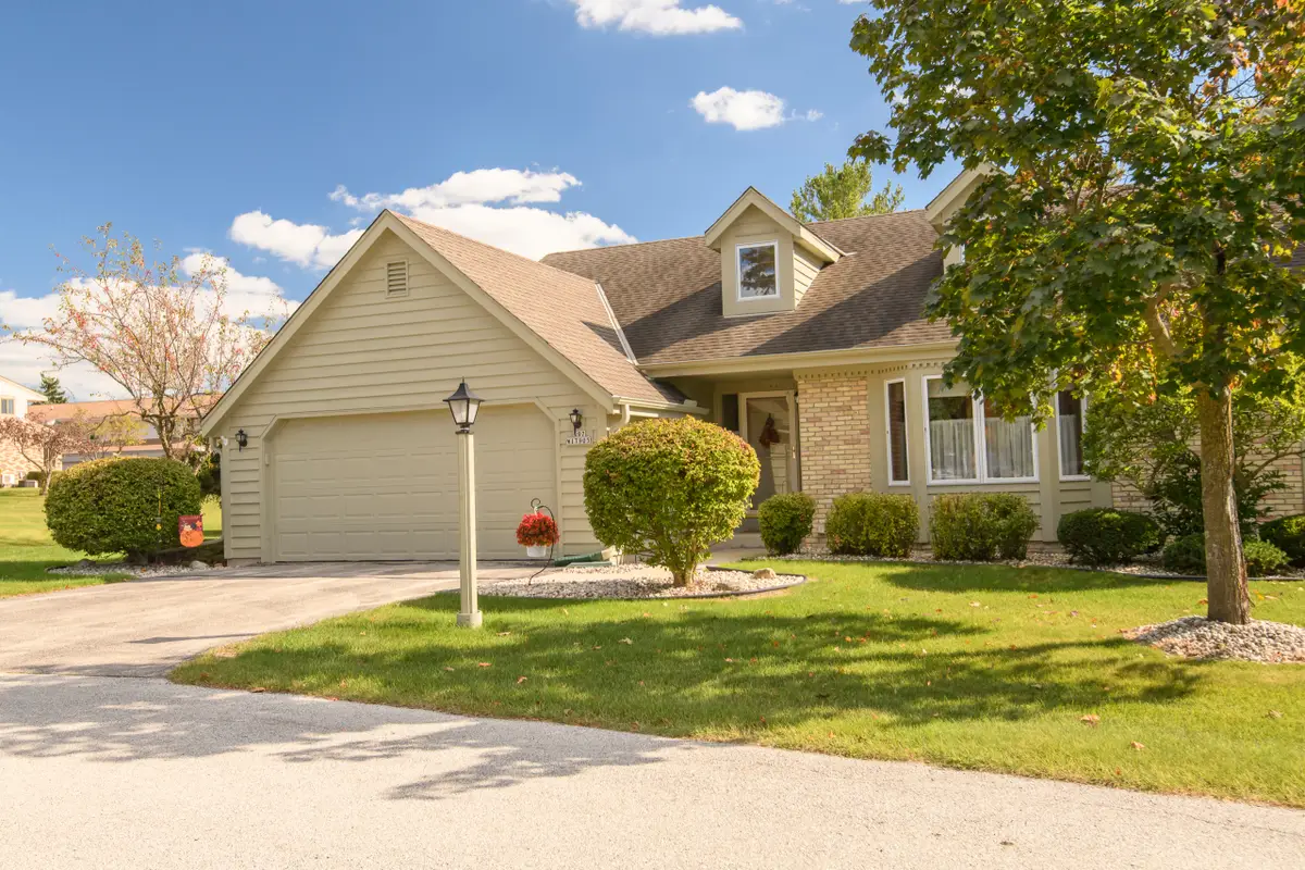 N97W17905 Mulberry Ct, Germantown, WI 53022 - Image #1