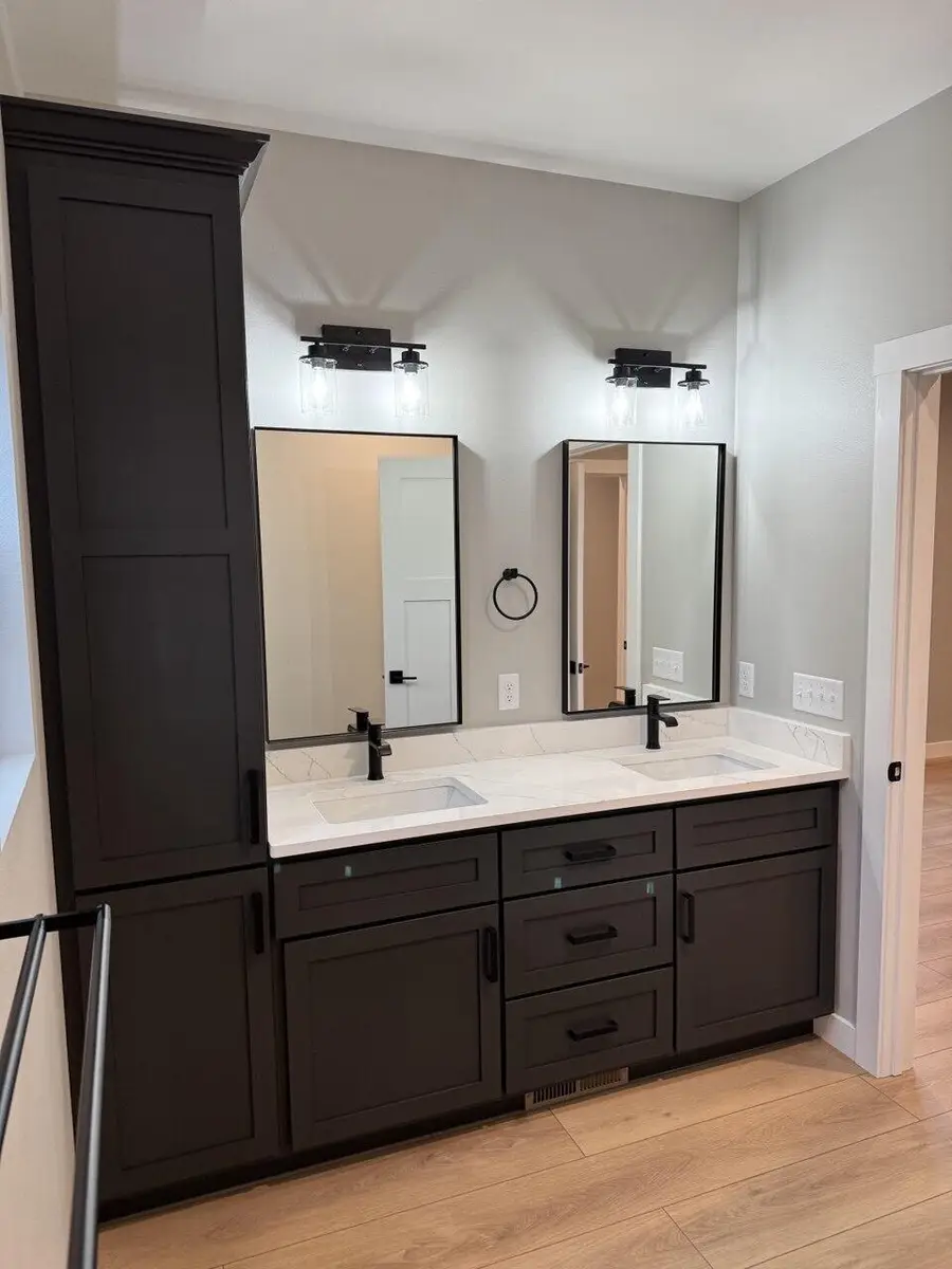 1161 American Dr, Holmen, WI 54636 - Image #3