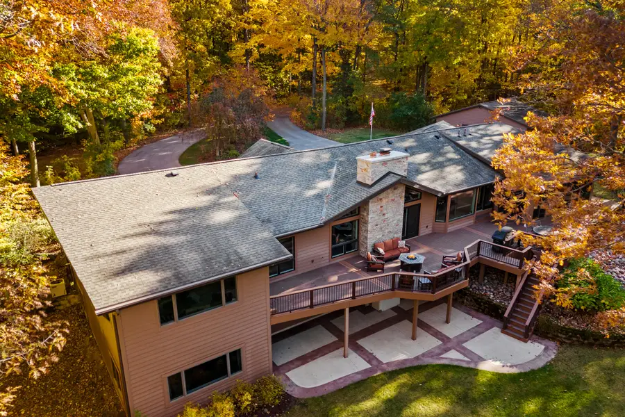 W5975 Pheasant Ln, Plymouth, WI 53073 - Image #2