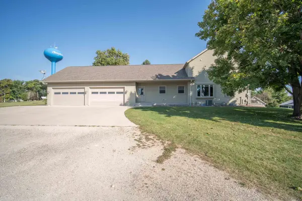 N1572 County Road W, Ashford, WI 53010
