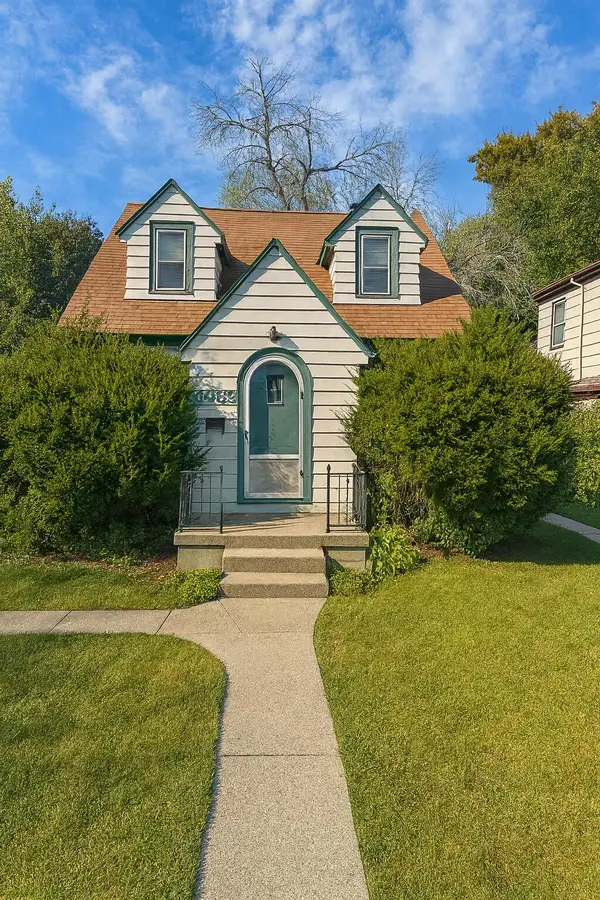 4969 N 58th St, Milwaukee, WI 53218