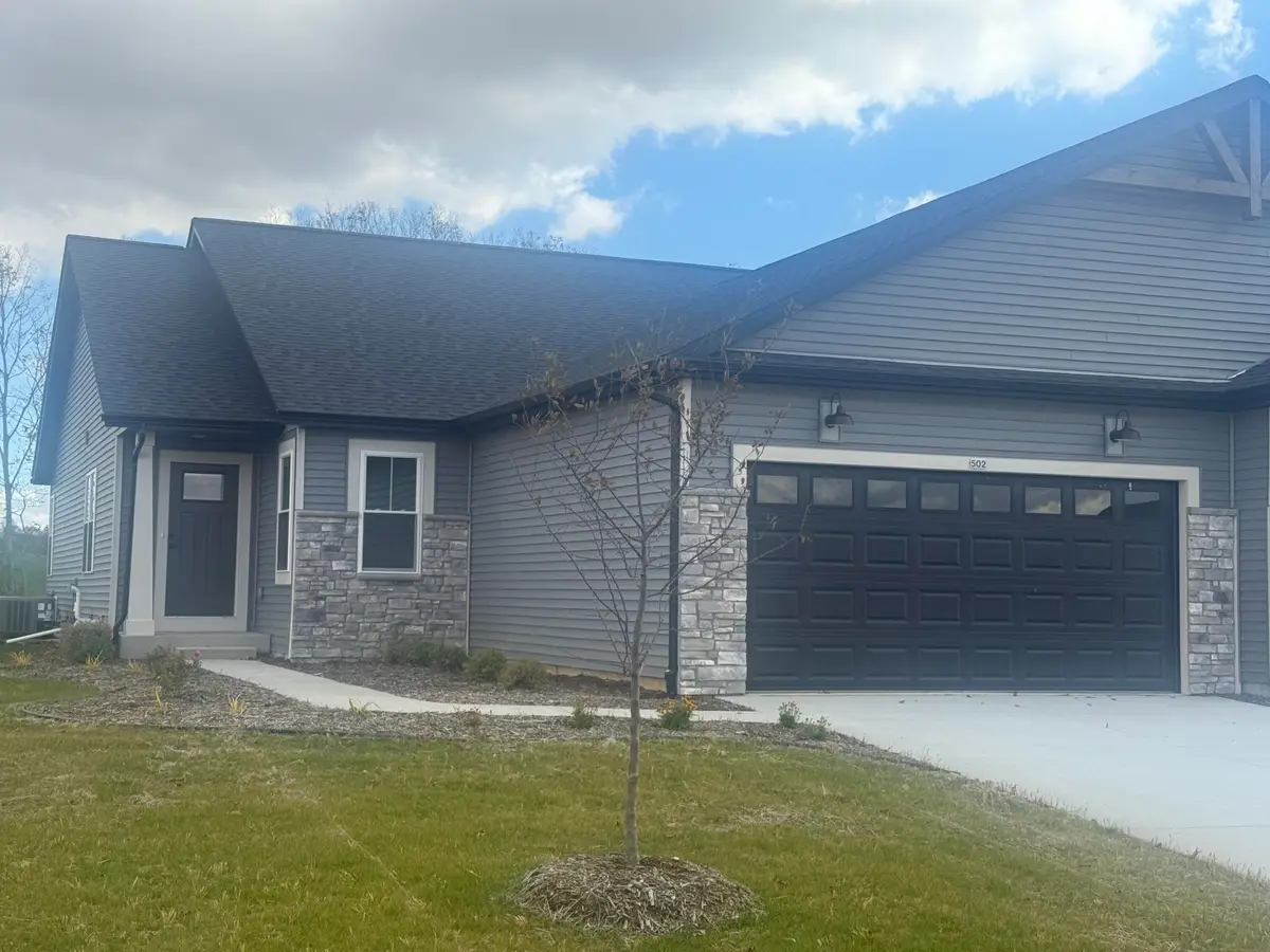 502 Golf Dr, Jefferson, WI 53549 - Image #1